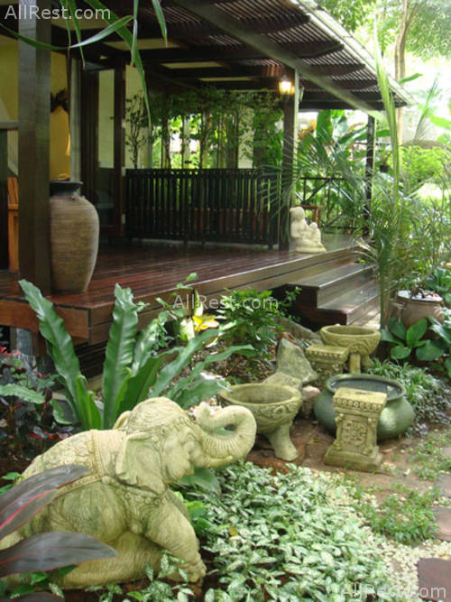 Secret Cliff Resort 4